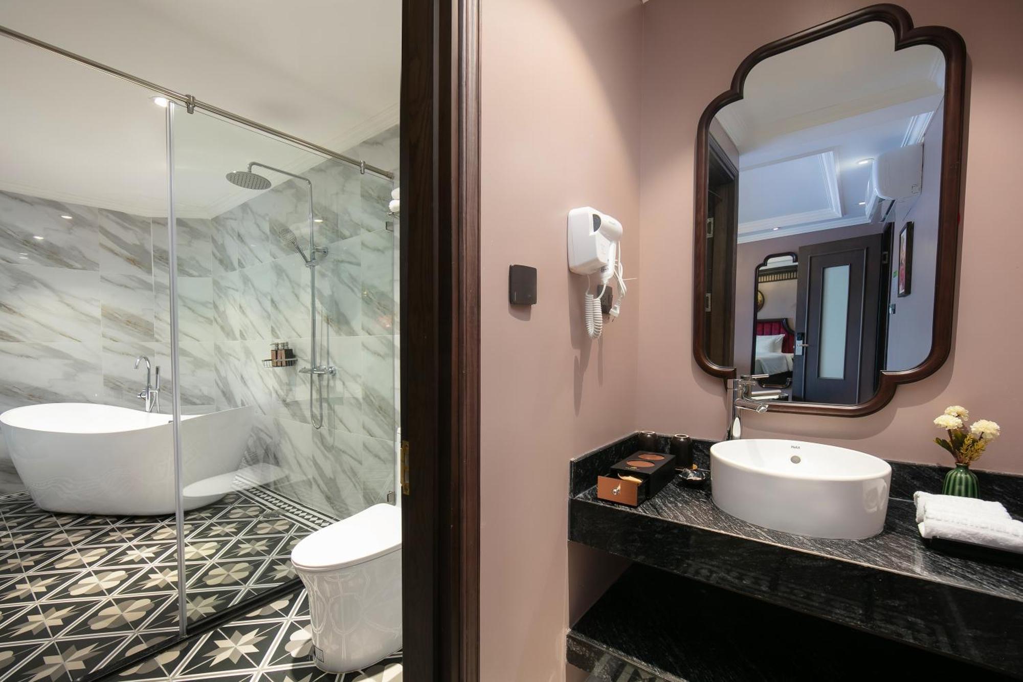 Acoustic Premium Hotel & Spa Ханой Экстерьер фото